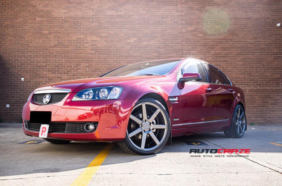 HOLDEN-COMMODORE-CONCAVE-MATTE-BLACK